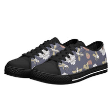 Bee Women's Low Top Canvas Shoes