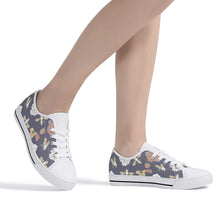 Bee Women's Low Top Canvas Shoes