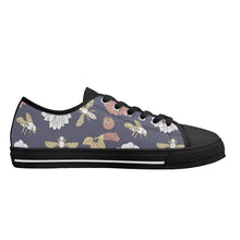 Bee Women's Low Top Canvas Shoes