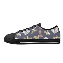 Bee Women's Low Top Canvas Shoes