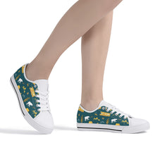 Camping Women's Low Top Canvas Shoes