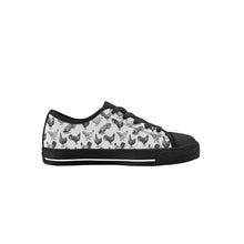 Chicken Kid's Low Top Canvas Shoes