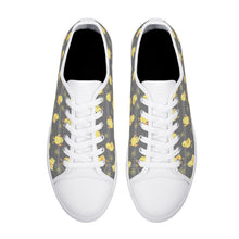 Chicken Women's Low Top Canvas Shoes