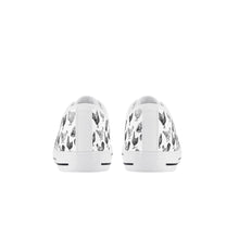 Chicken Kid's Low Top Canvas Shoes