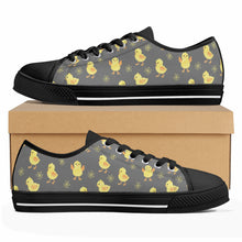 Chicken Women's Low Top Canvas Shoes