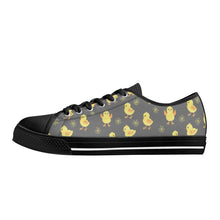 Chicken Women's Low Top Canvas Shoes