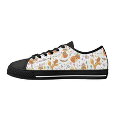 Fox Women's Low Top Canvas Shoes