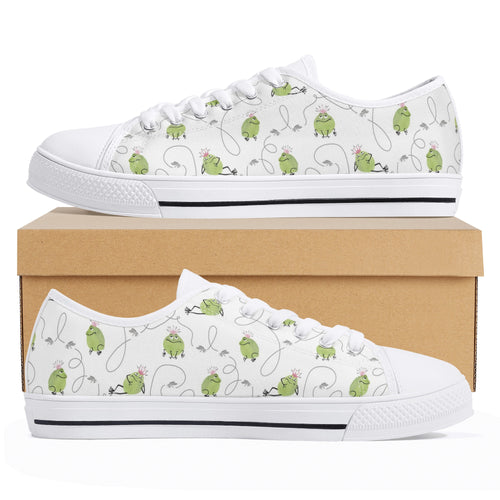Frog Women's Low Top Canvas Shoes