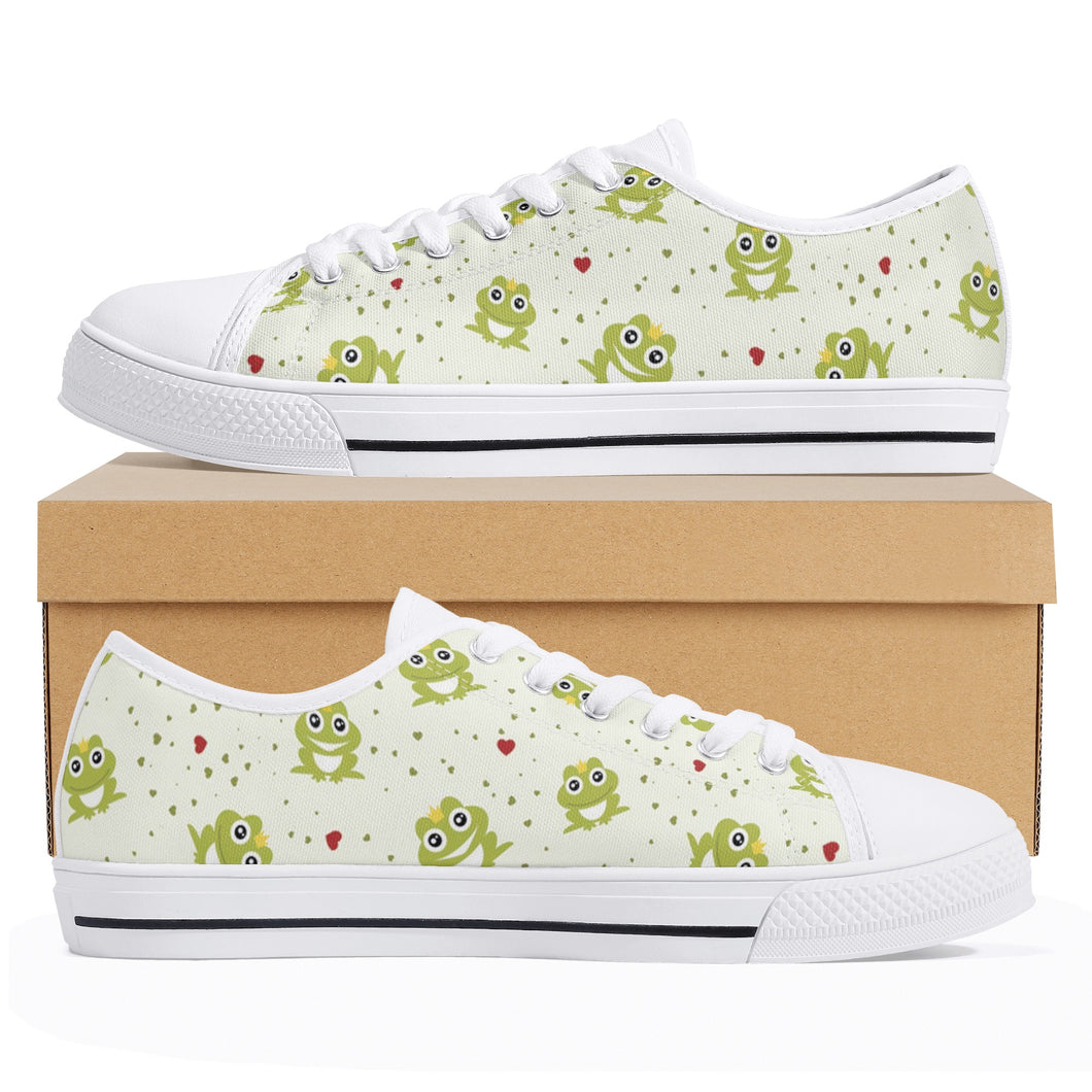 Frog Women's Low Top Canvas Shoes
