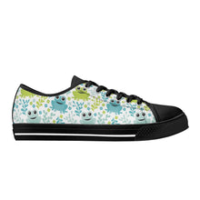 Frog Women's Low Top Canvas Shoes