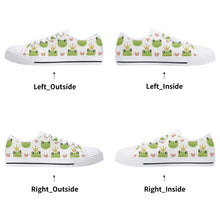 Frog Women's Low Top Canvas Shoes