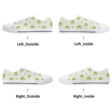 Frog Women's Low Top Canvas Shoes
