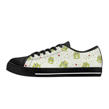Frog Women's Low Top Canvas Shoes