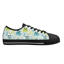 Frog Women's Low Top Canvas Shoes