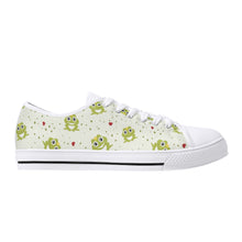 Frog Women's Low Top Canvas Shoes