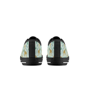 Giraffe Kid's Low Top Canvas Shoes