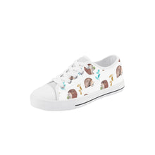 Hedgehog Kid's Low Top Canvas Shoes
