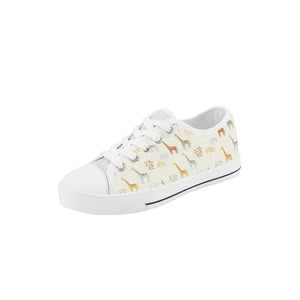Giraffe Kid's Low Top Canvas Shoes