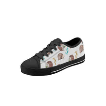 Hedgehog Kid's Low Top Canvas Shoes