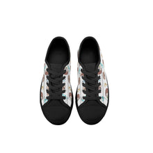 Hedgehog Kid's Low Top Canvas Shoes