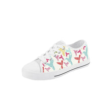 Humming Bird Kid's Low Top Canvas Shoes