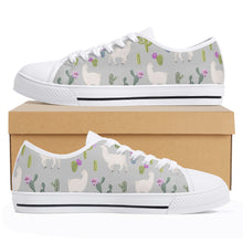 Llama Women's Low Top Canvas Shoes