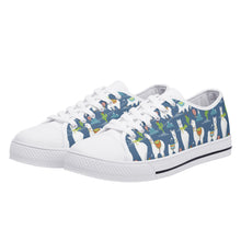 Llama Women's Low Top Canvas Shoes