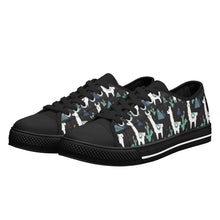 Llama Women's Low Top Canvas Shoes