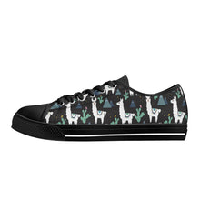 Llama Women's Low Top Canvas Shoes