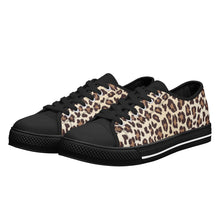 Leopard Women's Low Top Canvas Shoes