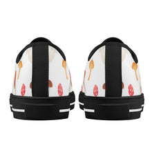 Mushroom Women's Low Top Canvas Shoes