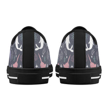 Narwhal Women's Low Top Canvas Shoes