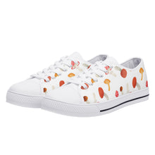 Mushroom Women's Low Top Canvas Shoes