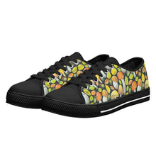 Mushroom Women's Low Top Canvas Shoes