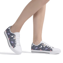 Narwhal Women's Low Top Canvas Shoes