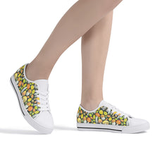 Mushroom Women's Low Top Canvas Shoes