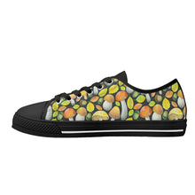 Mushroom Women's Low Top Canvas Shoes
