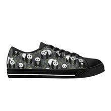 Panda Women's Low Top Canvas Shoes
