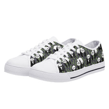 Panda Women's Low Top Canvas Shoes