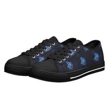 Octopus Women's Low Top Canvas Shoes