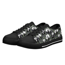 Panda Women's Low Top Canvas Shoes