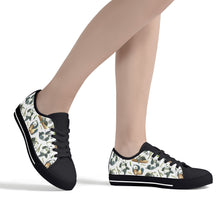 Panda Women's Low Top Canvas Shoes