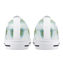 Peacock Women's Low Top Canvas Shoes