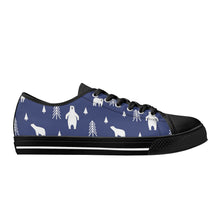 Polar Bear Women's Low Top Canvas Shoes