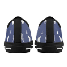 Polar Bear Women's Low Top Canvas Shoes