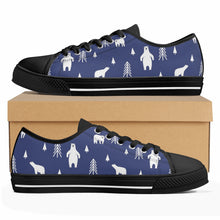Polar Bear Women's Low Top Canvas Shoes