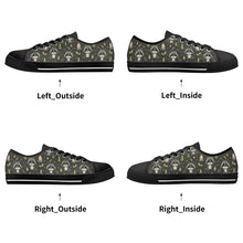 Raccoon Women's Low Top Canvas Shoes