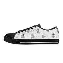 Raccoon Women's Low Top Canvas Shoes