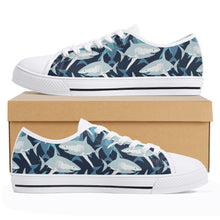 Shark Women's Low Top Canvas Shoes
