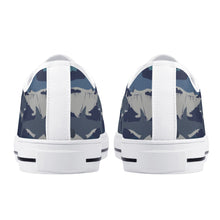 Shark Women's Low Top Canvas Shoes